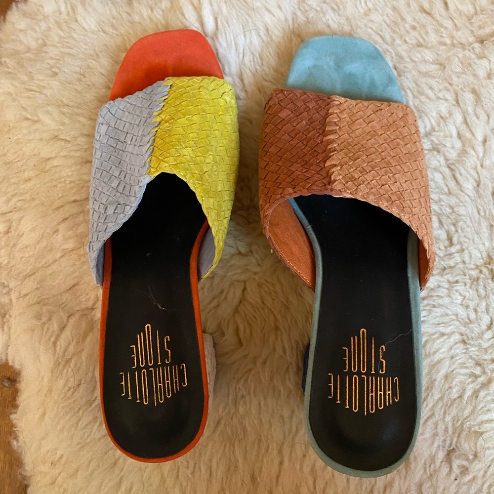 Charlotte stone lenu (color way sold out)